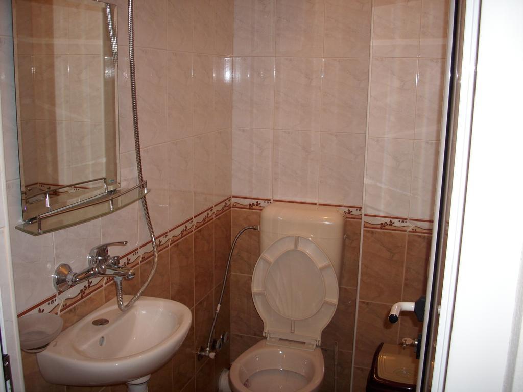 Georgievi Guest House Pomorie Buitenkant foto