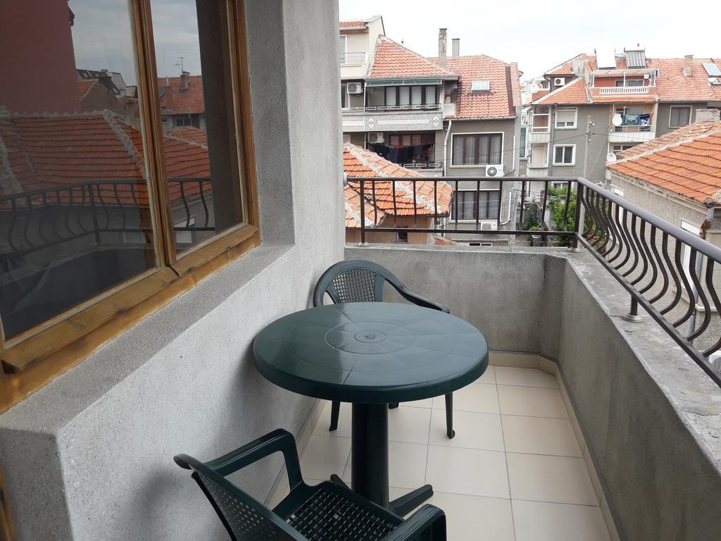 Georgievi Guest House Pomorie Buitenkant foto
